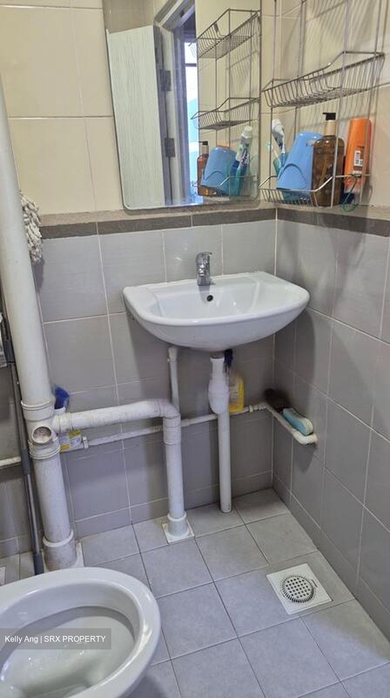 Blk 240 Serangoon Avenue 2 (Serangoon), HDB 4 Rooms #453985551